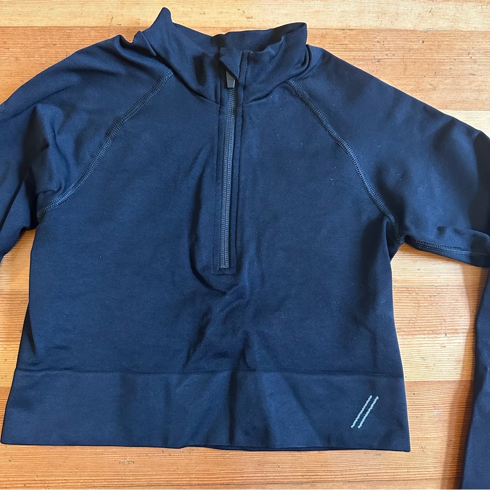 Moving sale! Tala Aster Long Sleeve Top